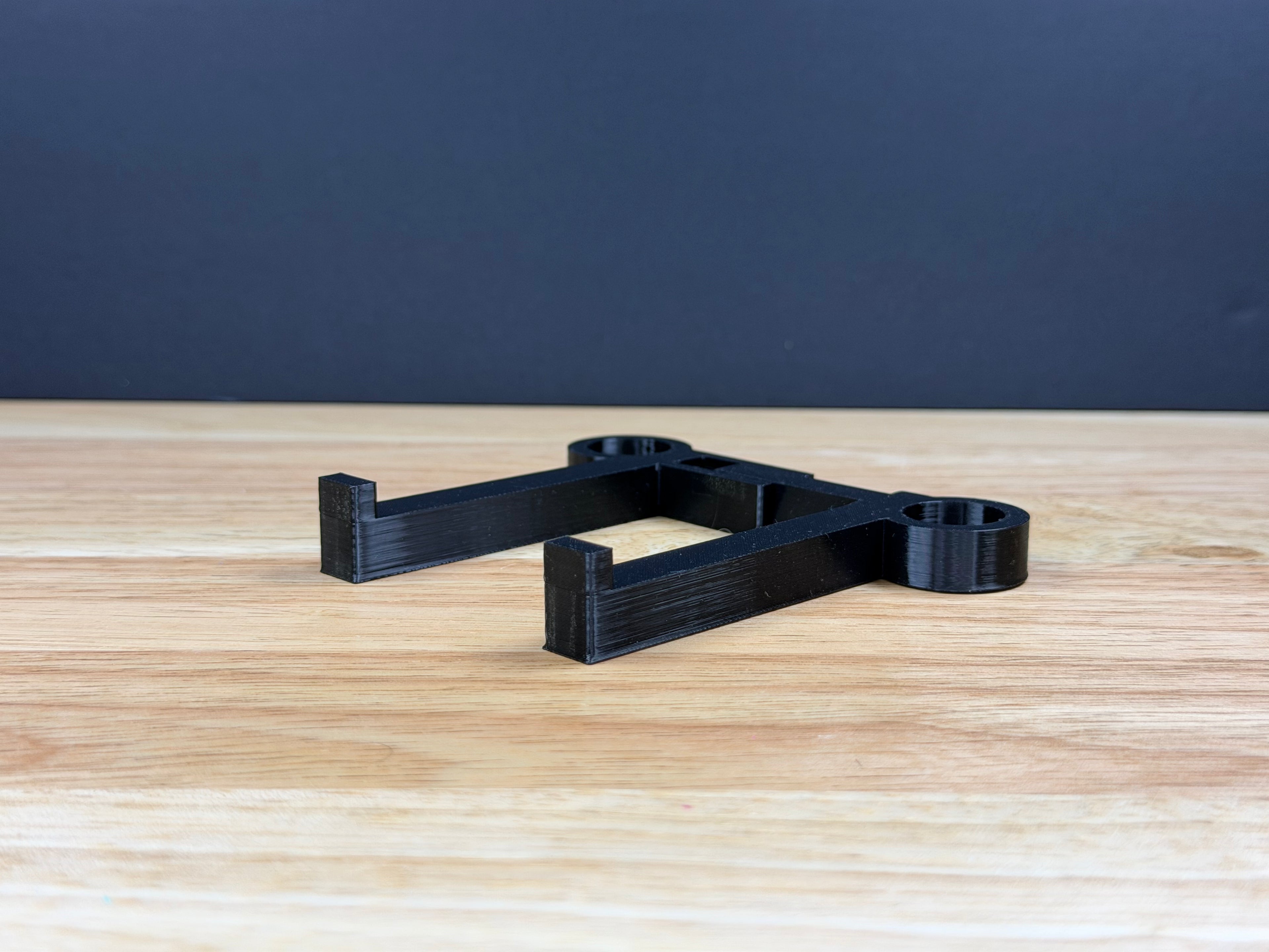 Adjustable MIM Variocage Compatible Clip Fan Hook