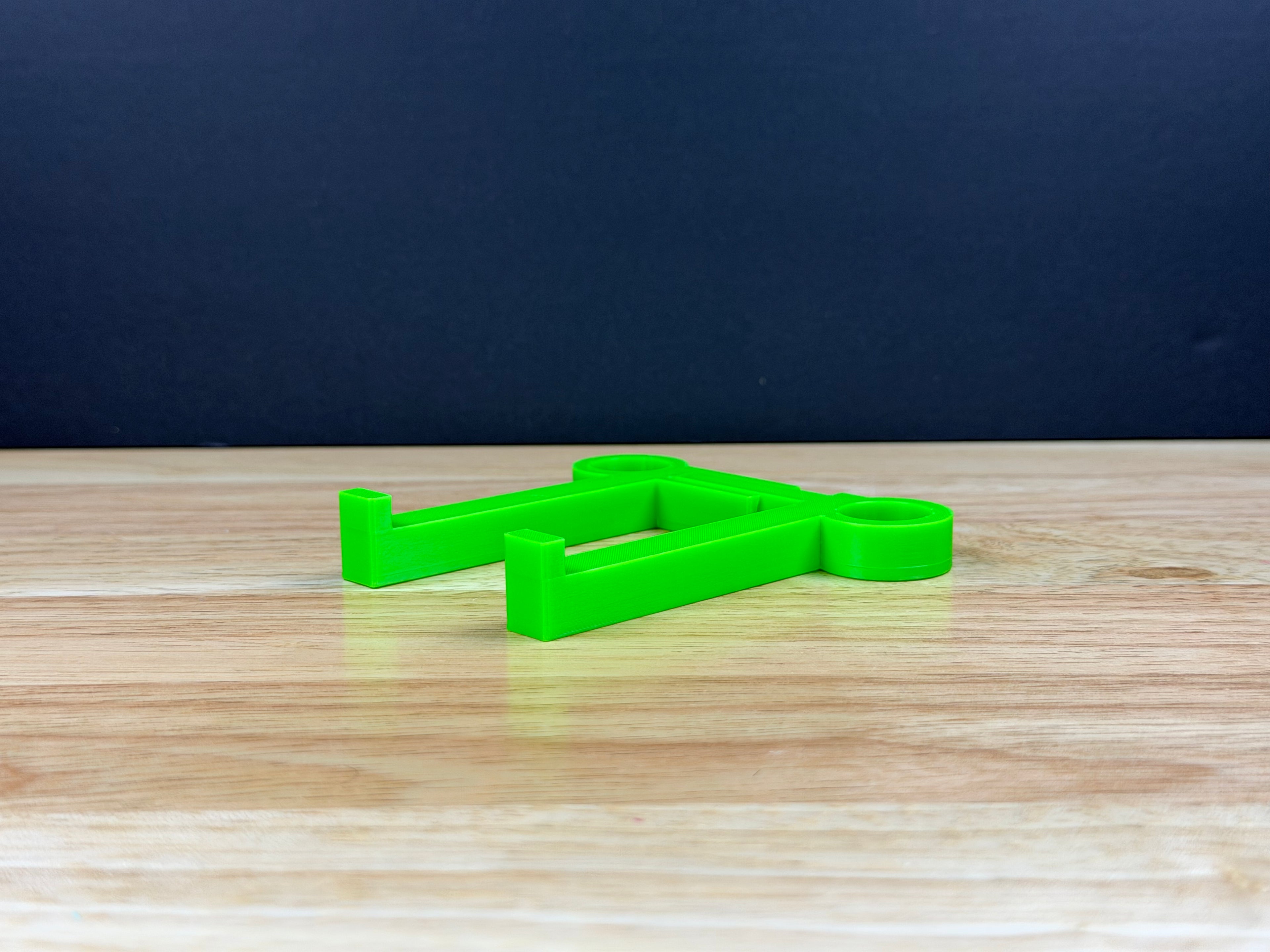 Adjustable MIM Variocage Compatible Clip Fan Hook